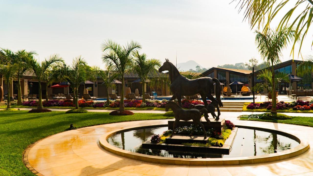 Tagidor Garden Resort And Spa Bangou Exterior photo