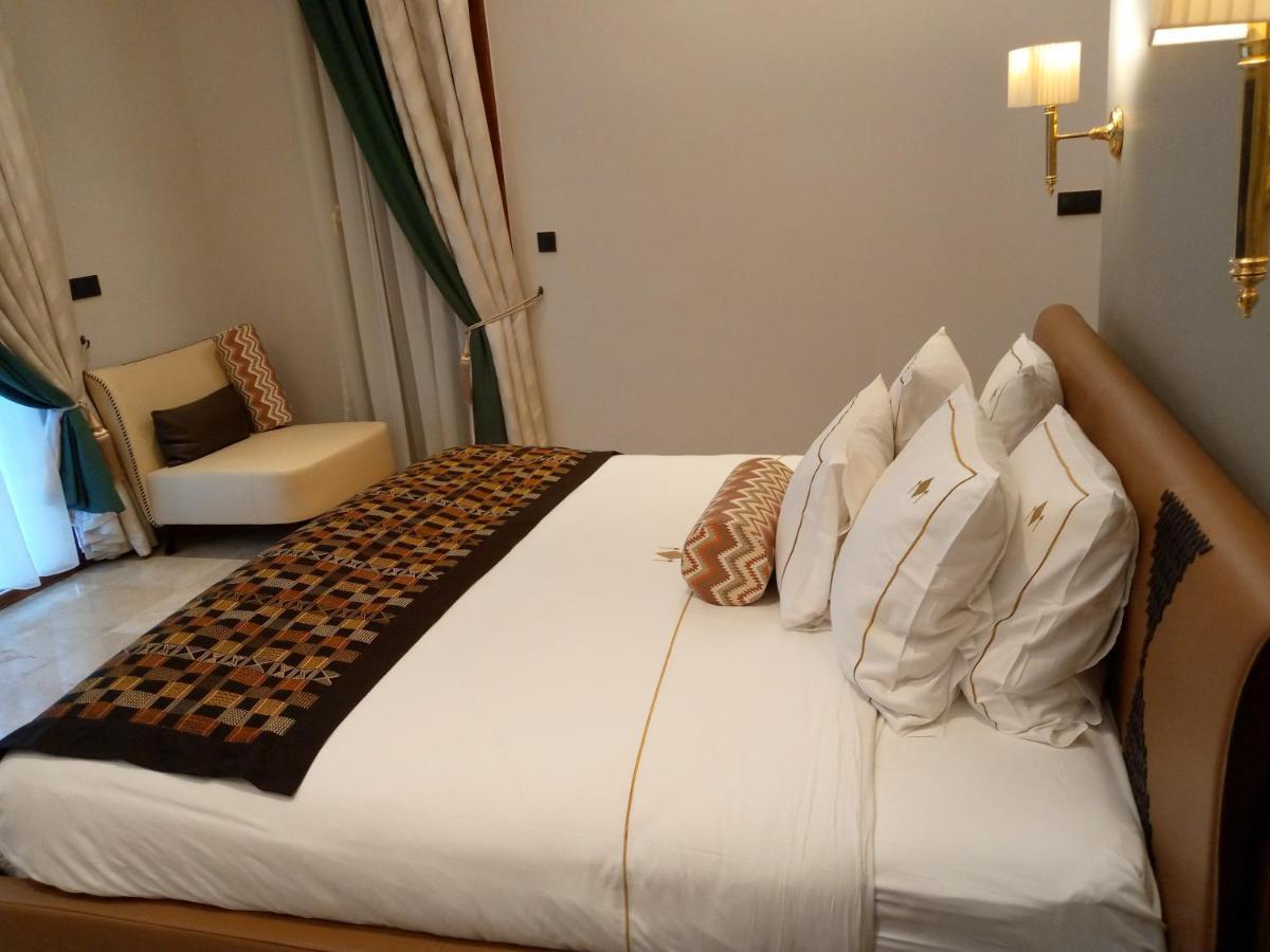 Tagidor Garden Resort And Spa Bangou Exterior photo